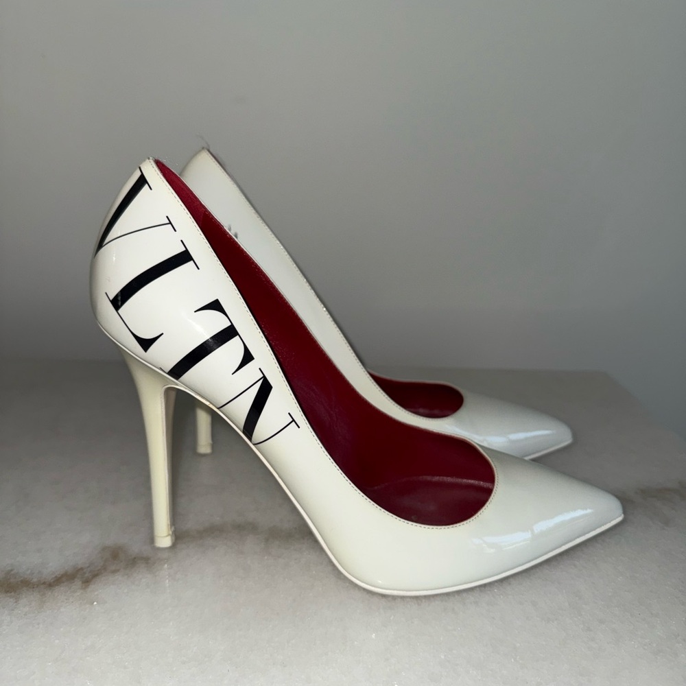 Valentino VLTN White and Red Heels